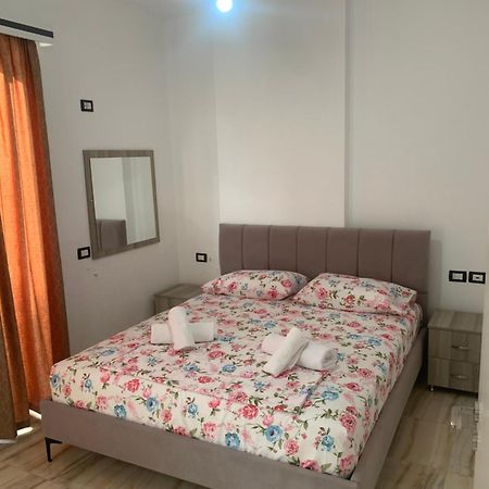 Adriatik Apartaments Sarande Ngoại thất bức ảnh