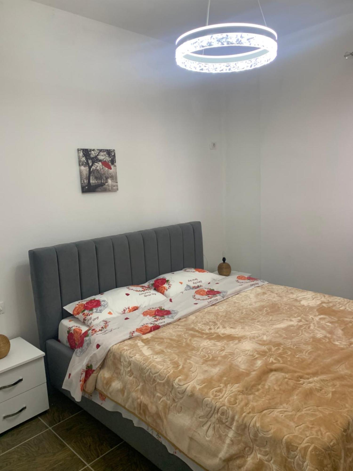 Adriatik Apartaments Sarande Ngoại thất bức ảnh