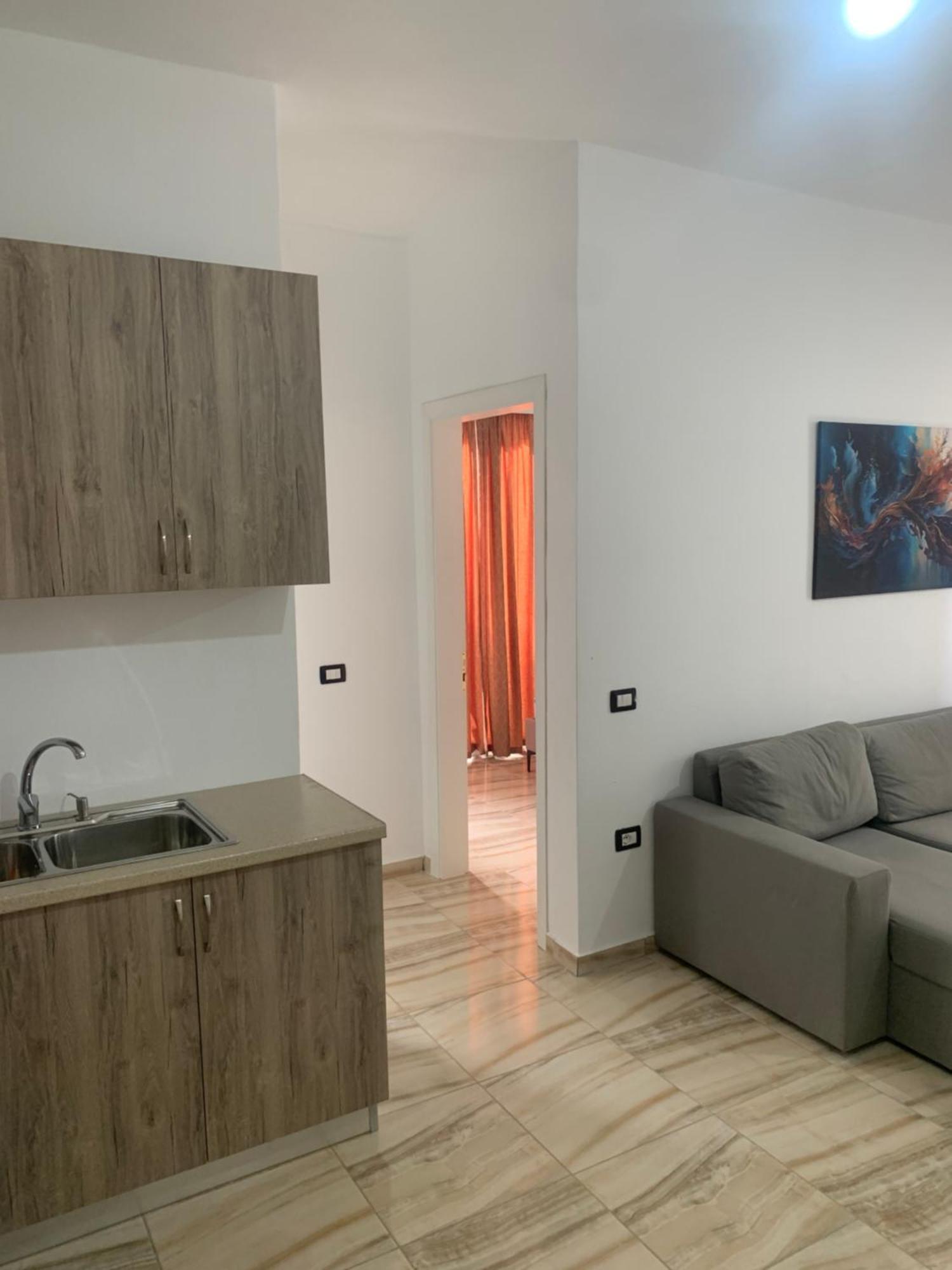 Adriatik Apartaments Sarande Ngoại thất bức ảnh
